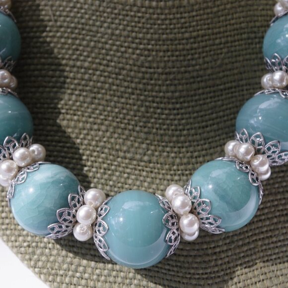 Women`s silver tone faux pearl blue glass beads - Picture 2 of 4